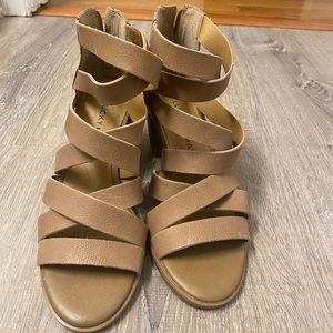 Lucky brand sandals